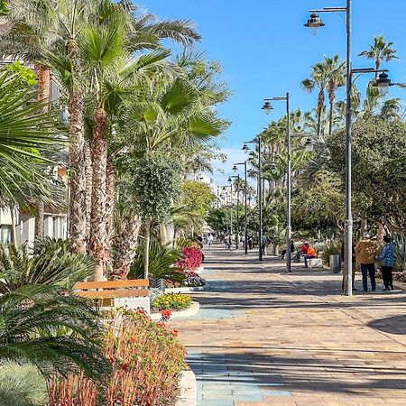 Hanami Avenida De Espana Естепона Екстериор снимка
